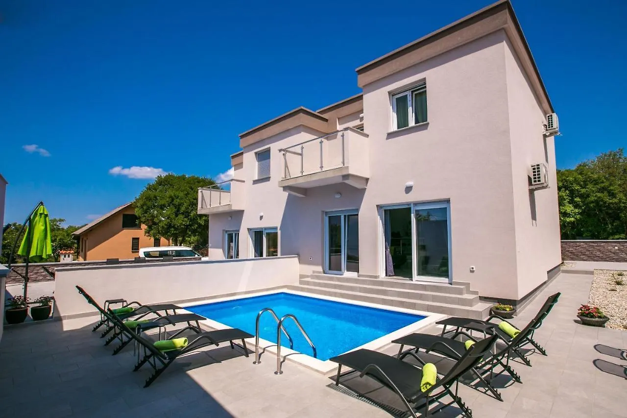 House Green Vrh  Vrh (Krk)